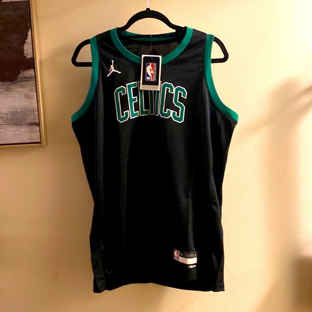 Boston Celtics statement edition jersey boys XL NWT